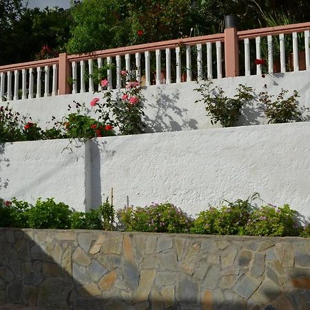 Karavos Hotel Apartments อาร์คานเยโลส ภายนอก รูปภาพ