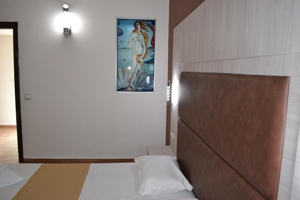 Karavos Hotel Apartments อาร์คานเยโลส ภายนอก รูปภาพ